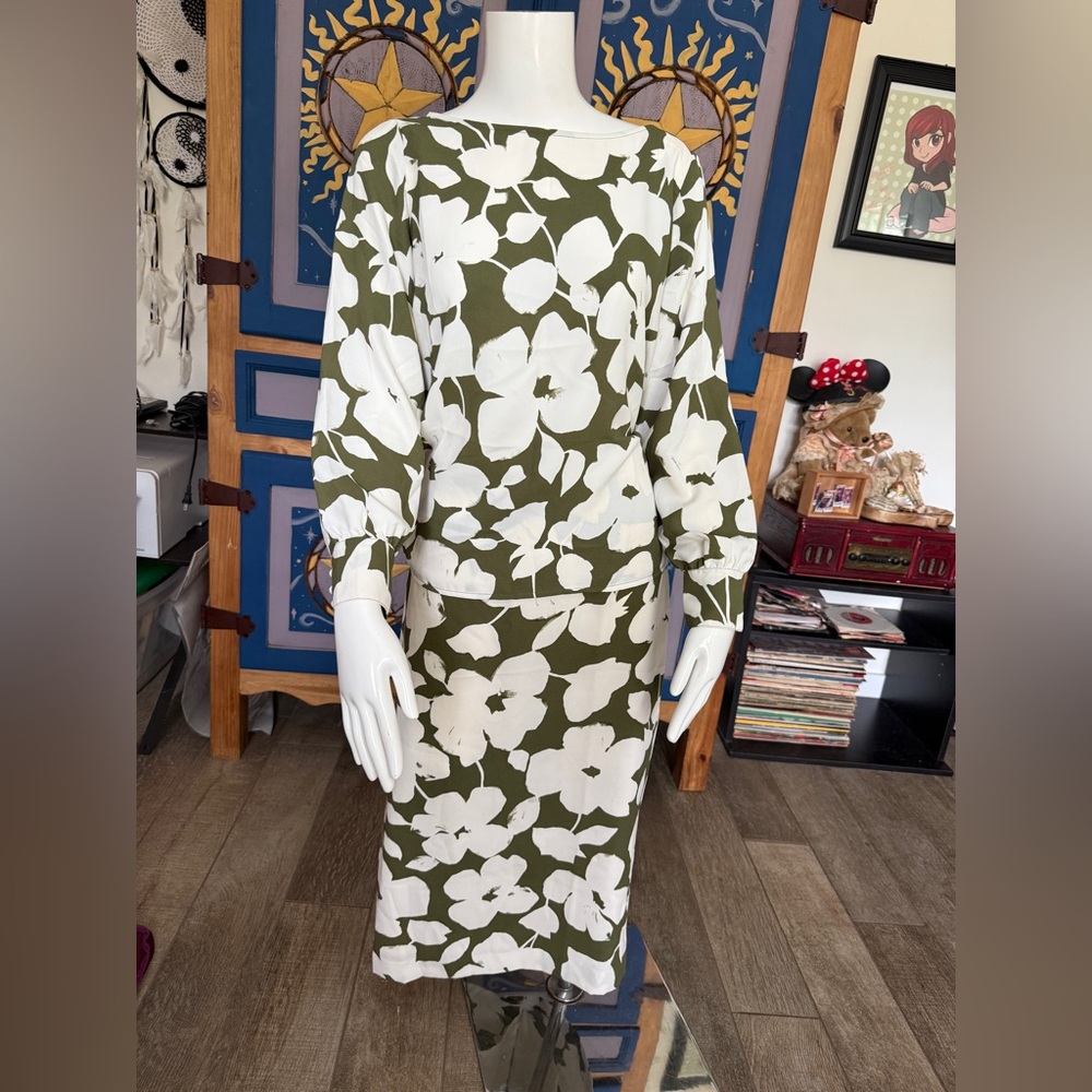 Ann Taylor Olive and White Floral Skirt Set